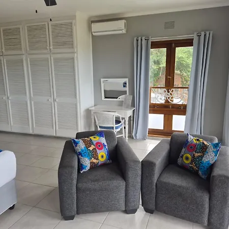 Fairway Guest Lodge-3