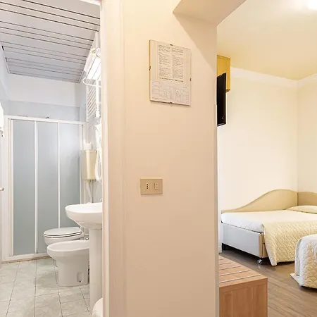 Hotel Corinna-3