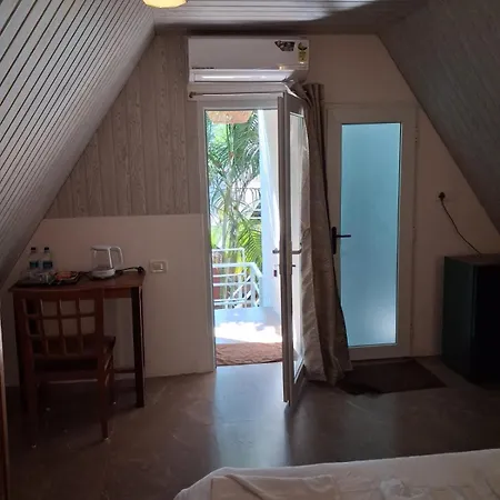 Sea Shades Cottages With Private Jacuzzi-2
