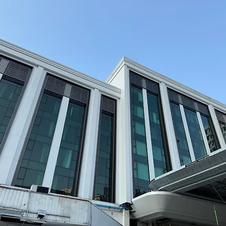 Grace Hotel-2