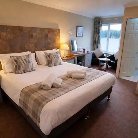 Springburn Farmhouse-3