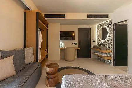 Santo Mangata Boutique Hotel And Spa-3