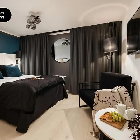 Sky Hotel City Apartments-3