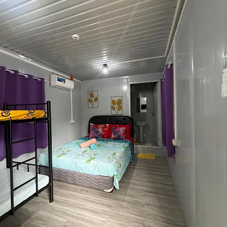 Stella'Z Guesthouse-2