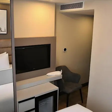 Frt Airlines Hotel - Istanbul Airport-3