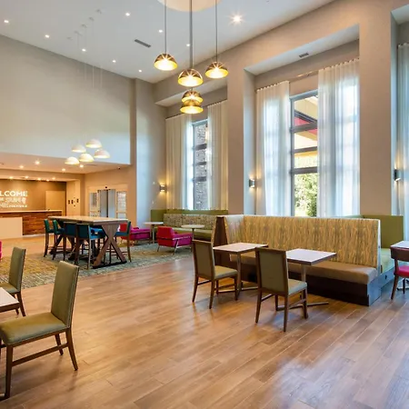 Hampton Inn & Suites Edmonton St. Albert, Ab-2