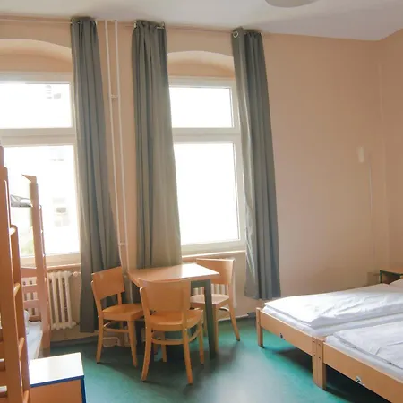 Happy Hotel Berlin-2