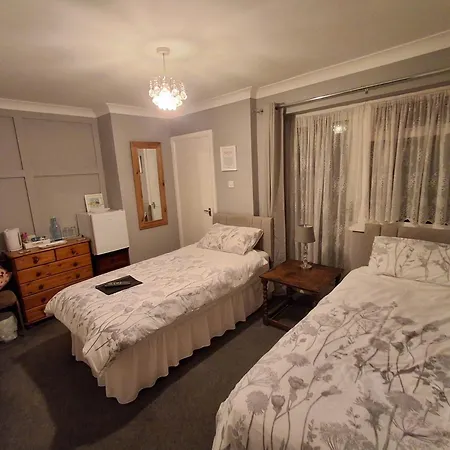 Newton House-2