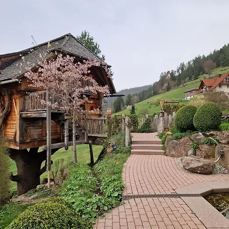 Wellnesshotel Tanne-3