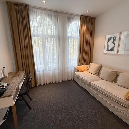 S&A Vondel Park Hotel-2