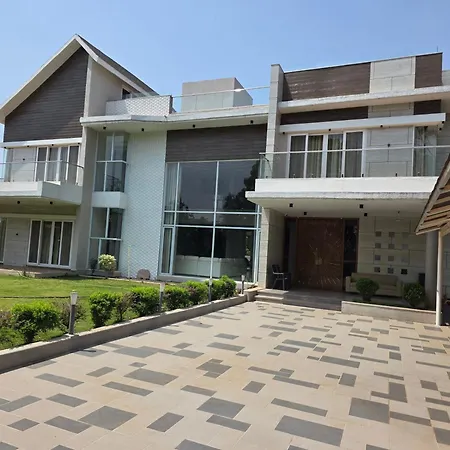 U Rivergate Resort & Spa, Karjat-3