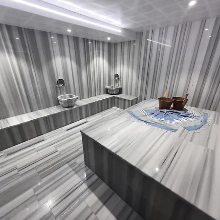 Nova Vista Deluxe & Suites A Member Of Radisson Individuals-3