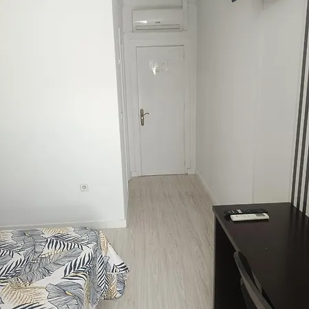 Hostal Fuente del Pino-3