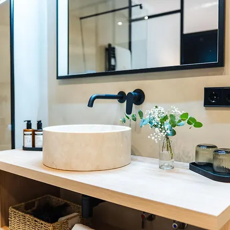 Hotel Boutique Monells Summum-2
