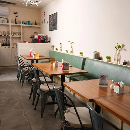 Suites Lomboy & Plaza-2