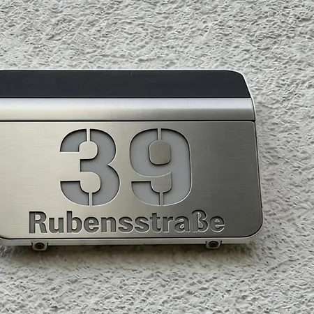 Royale Apartaments Central City Cologne-3