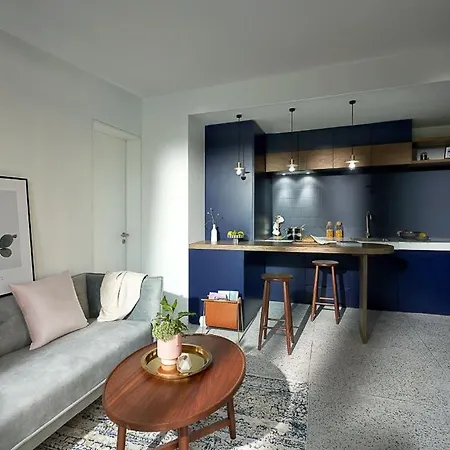 Baseplus-Shanghai Binjiang Serviced Apartment-3
