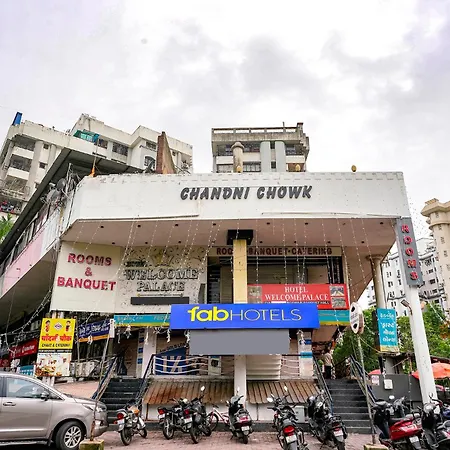 Fabhotel Prime Welcome Palace - Inside Chandni Chowk Complex-2