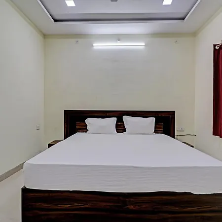 Hotel O Midway Treat Dhar-3