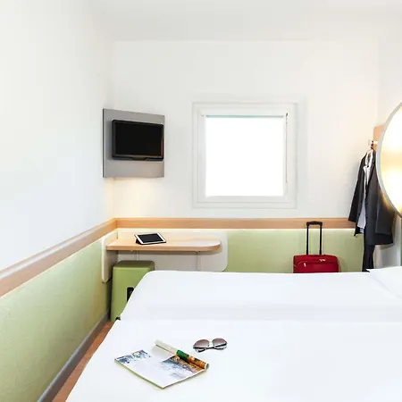 Ibis Budget Beaconsfield-3