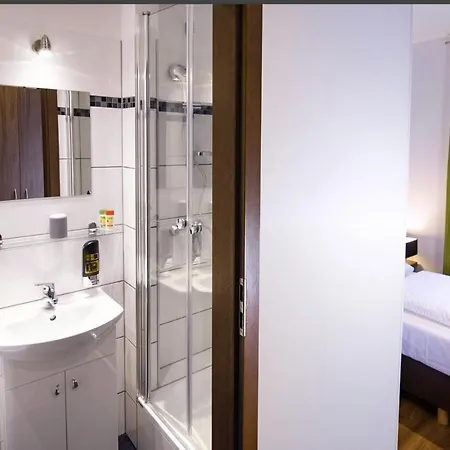 Hirsch Hotel Hanau-2