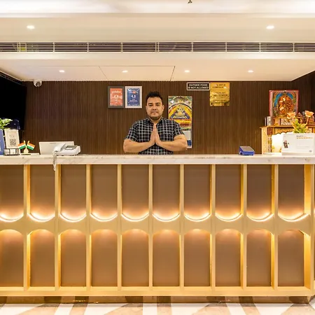 Hotel Sapphire House - 3 Mins Walk From Metro And 5 Mins From New Delhi Railway Station-2
