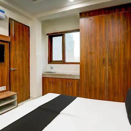 Hotel Daffodiles Inn-3