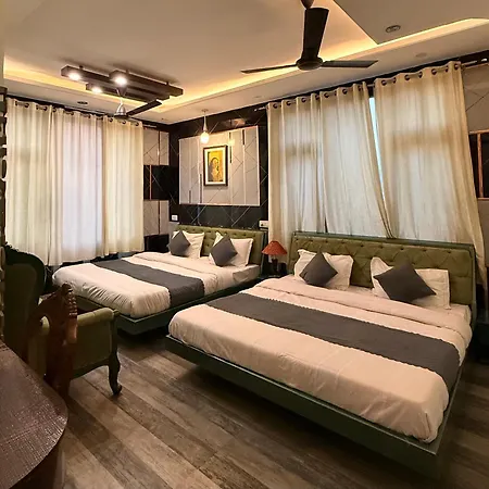 Pacific Grand-3