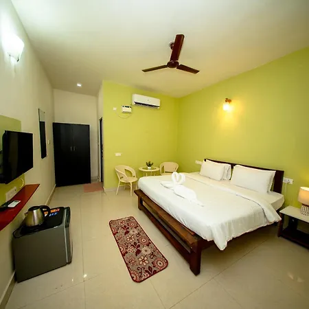 Aqua Wave By Yogitree Hotels-2