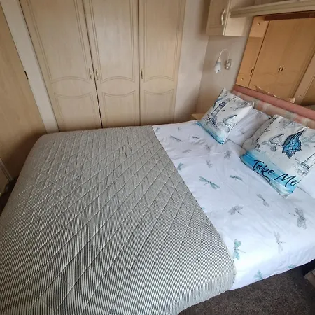 Haven On The Hill 2 Bed Caravan With Town Views Of Aberystwyth-2