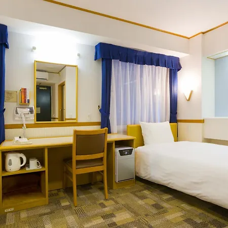 Toyoko Inn Tokyo Eki Shin Ohashi Mae-2