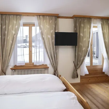 Hotel Bad Serneus-2