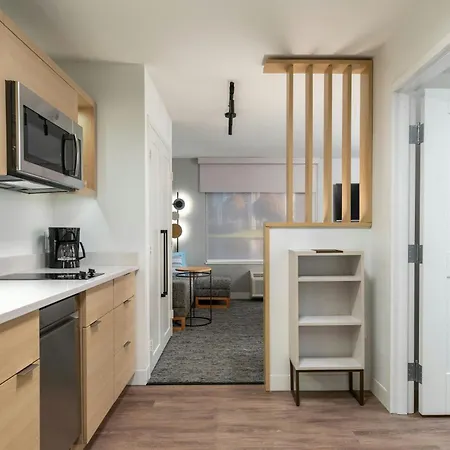 Towneplace Suites By Marriott East Hartford-3