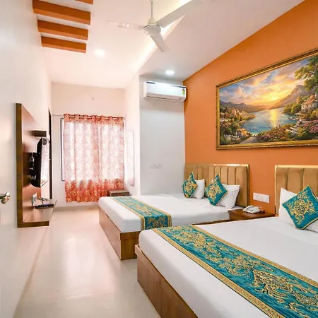 Hotel Tirupati Heights Ujjain # Near Railway Station # Top Rated Property-3