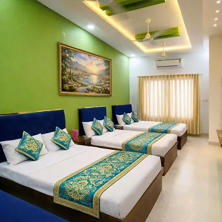 Hotel Tirupati Heights Ujjain # Near Railway Station # Top Rated Property-2