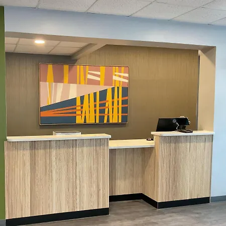 Clemmons Inn & Suites-2