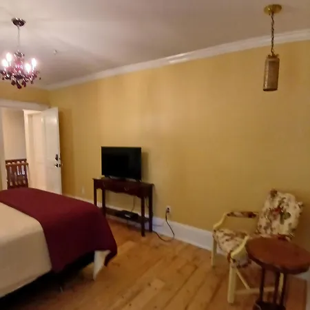 Cranberry Moon Inn-3