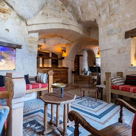 Moyseion Matera - Real-Life Experience In The Distant Past (Adults Only)-3