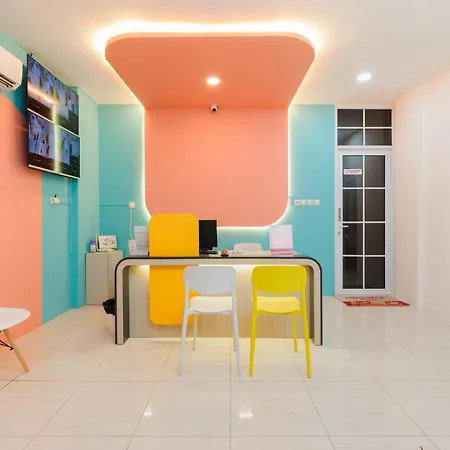 Sans Hotel Cengkareng-3