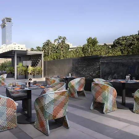 Tumbi Hotel Dubai The Palm,Tapestry Collection Hilton-3