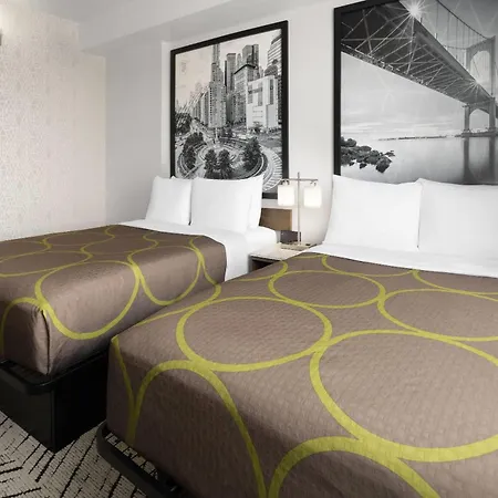 Super 8 By Wyndham Bronx Near Stadium-3