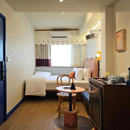 Blu Dock Restel Bangkok-3