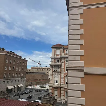 56 Orange Street Luxury Accommodation-3