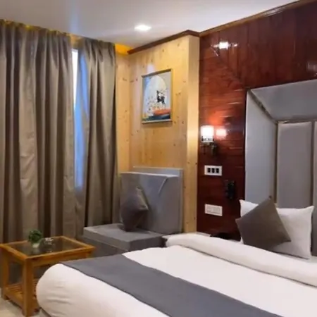 Shail Shikhar Heritage Inn-3