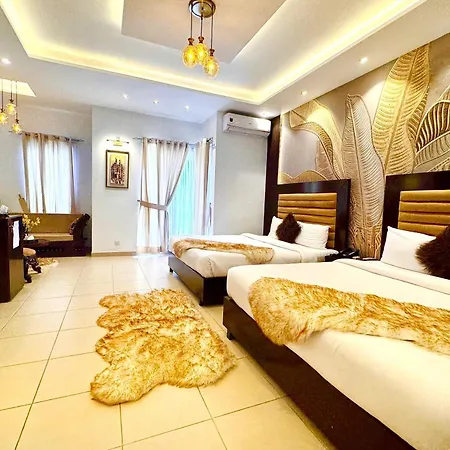 Grand Berkshire Signature Hotel Operated By Berkshire Hotels & Resorts Uk-2