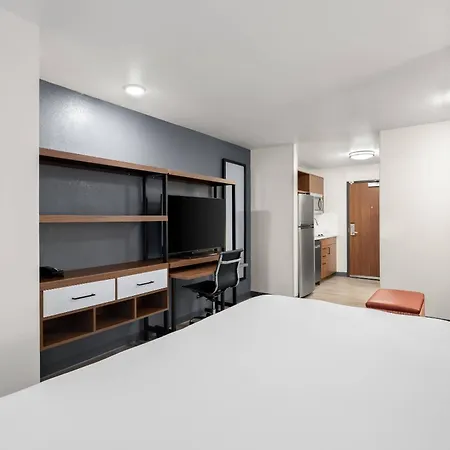 Everhome Suites Portsmouth - Newington By Choice Hotels-3