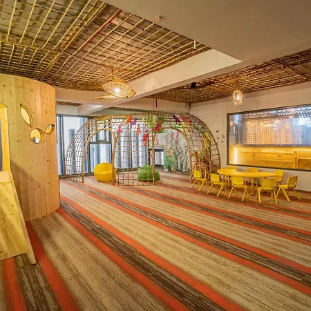 The Signature Hotel Nha Trang-2