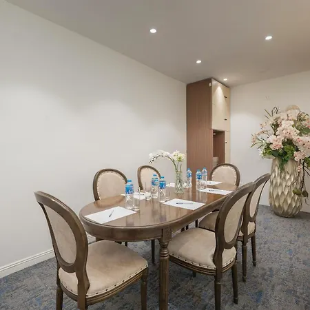 Westlake Suites Xuan Dieu-3