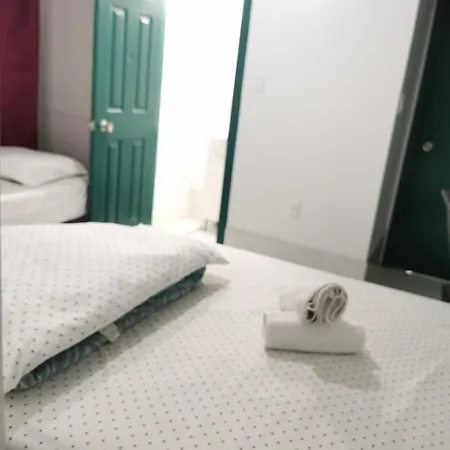 586 Hotel-3