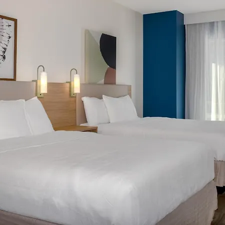 Spark By Hilton Montreal Midtown-3